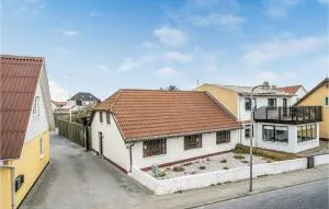 2 Bedroom Beautiful Home In Løkken - Åsendrup