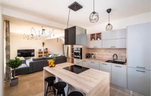 Cozy Home In Biograd Na Moru With Sauna 