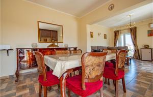 Amazing Apartment In Raslina With Wifi 