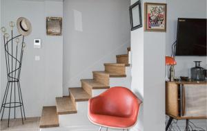 Maisons de vacances Amazing Home In Leognan With Sauna : photos des chambres
