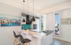 Beach Front Home In Sutivan