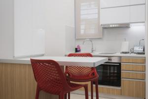 Peris 4 with Yard steps to Old Town - AC, Wifi