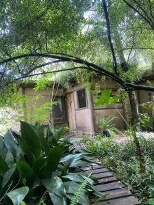 Eco cabaña bioconstruccion - 圣安娜