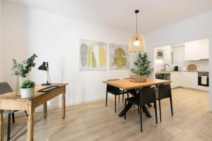 Cathedral Ramblas Apartment