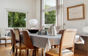 Three-Bedroom Holiday Home In Askeby