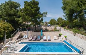 Lovely Home In Maslinica With Wifi