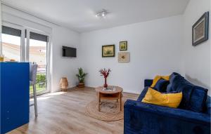 1 Bedroom Amazing Apartment In Rovinj 