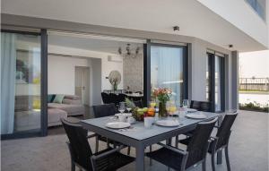 Pet Friendly Home In Zidarici With Wifi 