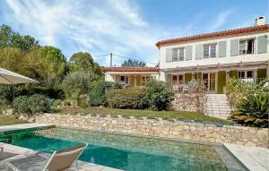 Villamombetti - 锡亚涅河畔圣塞宰尔