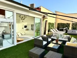 Retiro Park-Roof Top Studio & Huge Terrace - Madrid