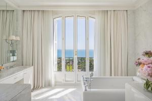 Hotels Grand-Hotel du Cap-Ferrat, A Four Seasons Hotel : Suite Cap-Ferrat
