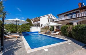 Nice Apartment In Punat With Sauna