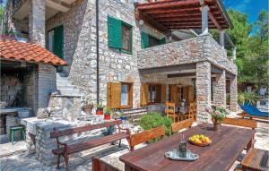 Pet Friendly Home In Milna