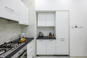 Marcellino Comfort House by NapoliApartments