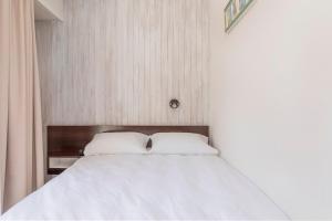 Hotels Hotel les Bains : Chambre Simple
