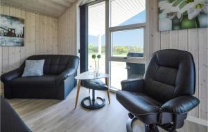 Three-Bedroom Holiday Home In Tarm