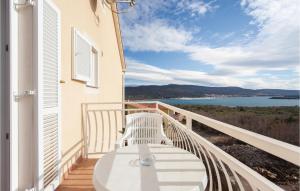 Lovely Apartment In Kornic With Wifi 