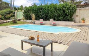 3 Bedroom Lovely Home In Belcodène