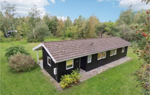 3 Bedroom Lovely Home In Nykøbing Sj