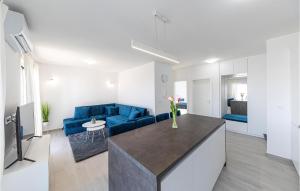 2 Bedroom Nice Apartment In Trogir