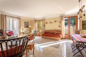 Côté jardin- Appartement du haut