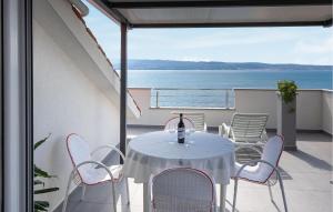 Nice Apartment In Jesenice With Wifi