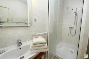Maisons de vacances Gite le Sagnac 4 personnes : photos des chambres
