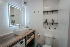 Appartements Lumineux Studio tout equipe : photos des chambres