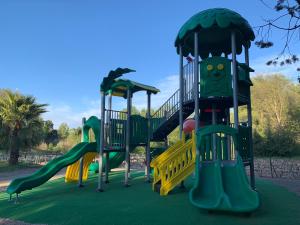 Campings La Vallee De Taradeau : photos des chambres