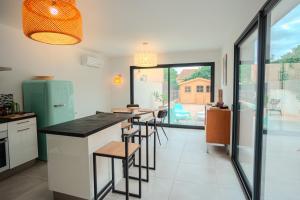 Appartements La contemporaine 2 chambres a Ste Marie : photos des chambres