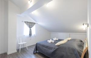 Nice Apartment In Jesenice With Wifi