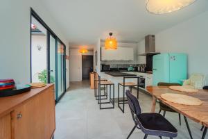 Appartements La contemporaine 2 chambres a Ste Marie : photos des chambres