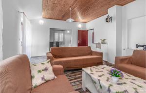 Awesome Apartment In Novi Vinodolski 