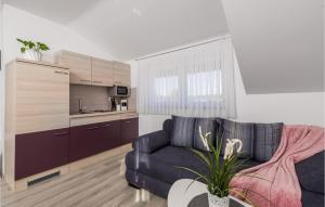 Amazing Home In Slunj With Wifi 