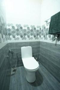 A4, Melam, Hima Havens- 200 m from Guruvayoor Temple