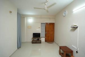 A4, Melam, Hima Havens- 200 m from Guruvayoor Temple