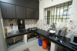 A4, Melam, Hima Havens- 200 m from Guruvayoor Temple