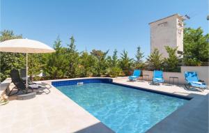 Gorgeous Apartment In Selca With Wifi