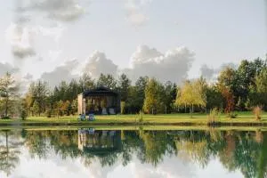 IKnamai - namelis dviems Aistis - Baukštininkai