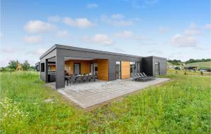 4 Bedroom Awesome Home In Løgstrup