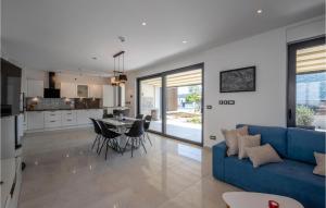 Nice Home In Grizane With Sauna 