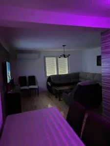 Apartman Ogi - Cernica