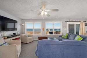 OBX 4BR Oceanfront Cottage