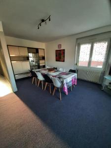 F6 2e étage 4 chambres Gerardmer Centre