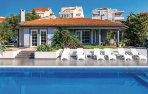 Charming Holiday Home Antonija with Private Pool - 4hvězdičkové hotely ve městě Novalja