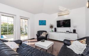 Charming Holiday Home Antonija with Private Pool