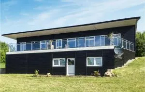 Three-Bedroom Holiday Home In Spottrup - Lem