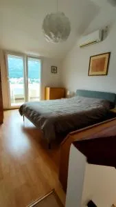 Sola - Cozy Apartment in Dubrovnik with Beautiful Scenery - Sustjepan