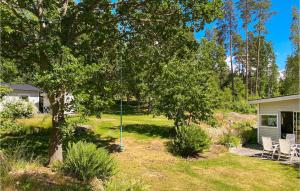 Nice Home In Bjällebäck With Wifi