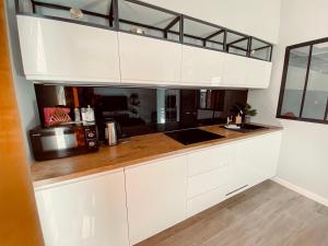 Green Stone Apartment IV